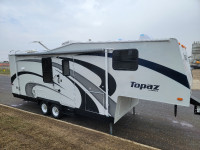 2001 Topaz F275 5th Wheel Trailer