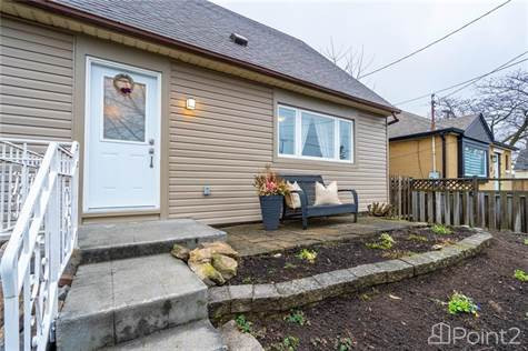 4 EAST 44TH Street in Houses for Sale in Hamilton - Image 4