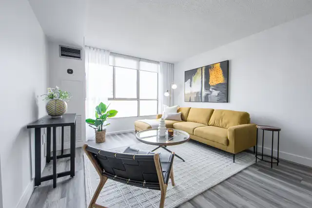 Two Bedroom Apartment for Rent - 15 Martha Eaton Way in Long Term Rentals in Markham / York Region - Image 13