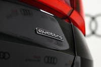 Get noticed in this beautiful Mythos Black Metallic SUV!! Treat yourself to the features you deserve... (image 8)