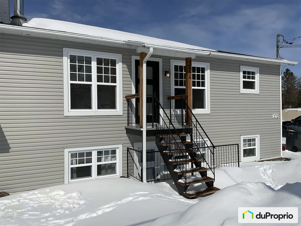 $439,000 - Triplex for sale in St-Boniface — photo 2