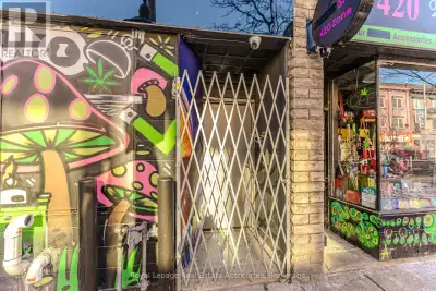 Third-floor commercial unit on Bloor Street West with direct access from the main road and close pro...