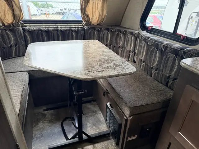 2016 Forest River R POD 176 in Travel Trailers & Campers in St. Albert - Image 18