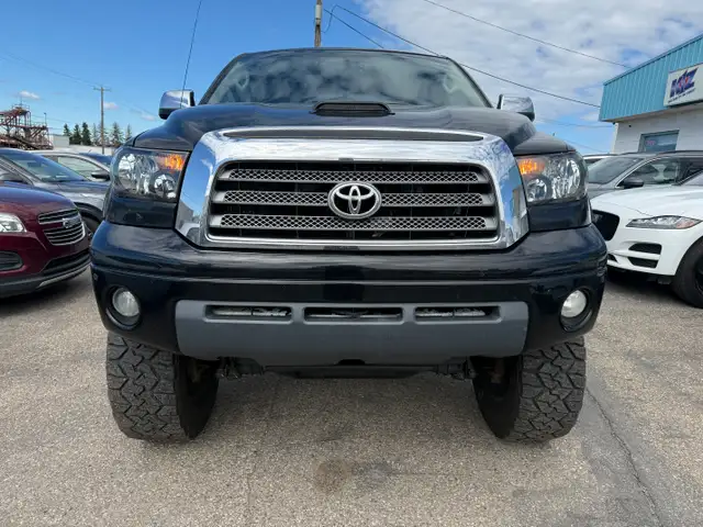 2007 Toyota Tundra Crewmax Limited LIFTED! in Cars & Trucks in Lethbridge - Image 7