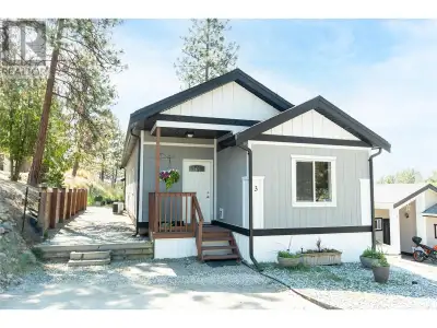 Million-Dollar Lakeview Living in West Kelowna Welcome to Unit #3 at 1860 Boucherie Road where moder...