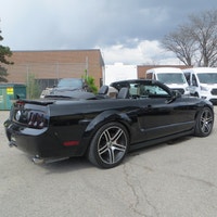 This 2007 Ford Mustang Convertible is sleek and stylish with a powerful 6-cylinder engine. With its... (image 6)