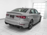 All Wheel Drive,Turbocharged,Rear Bench Seat,A/C,Temporary Spare Tire,Active Suspension,Keyless Star... (image 3)