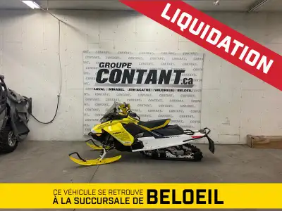 MOTONEIGES Ski-Doo MXZ X 850 2017: Numéro d'inventaire: U58090 PRISE VISIÈRE CHAUFANTTE MIROIR Consu...