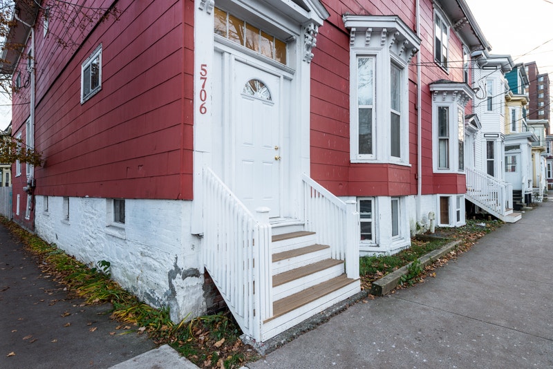 ALL UTILITIES INCLUDED 1 BEDROOM SOUTH END HALIFAX AVAILABLE NOW Long