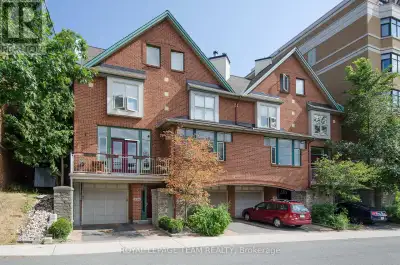 296 BESSERER STREET Ottawa, Ontario