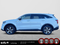 2023 Kia Sorento LX Plus Experience the Kia Sorento LX with only 79669 km on the odometer. Finished... (image 5)