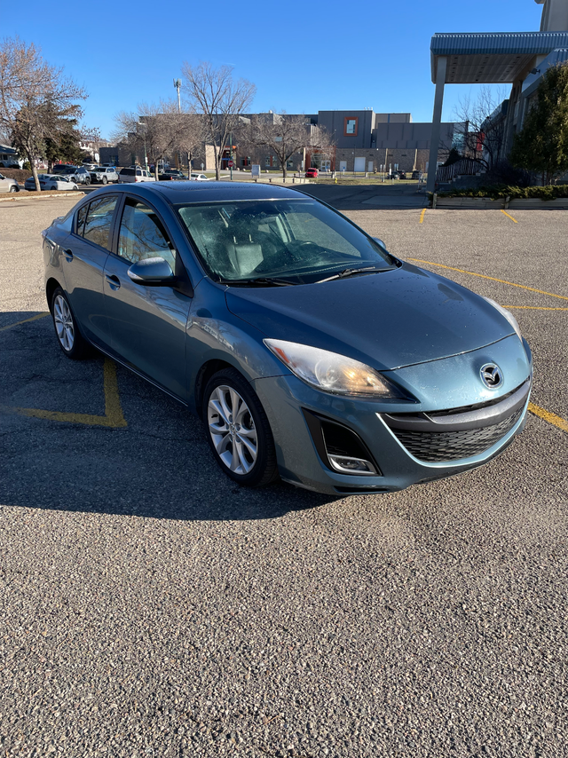 Low mileage sporty Mazda 3 GT in Cars & Trucks in Regina - Image 2