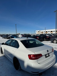 2015 Volkswagen Jetta Sedan : : Low Mileage | 140,627 km 1.8L Turbo I4 Engine – FWD – Aftermarket So... (image 5)