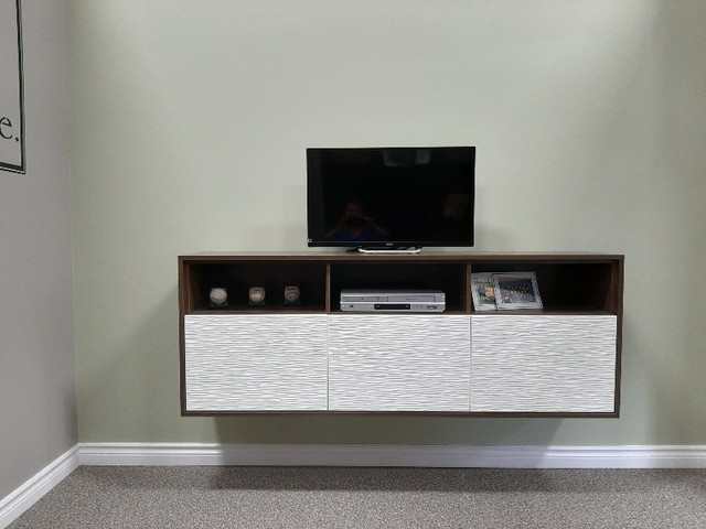 PRICE DROP! SHOWROOM DISPLAY! in TV Tables & Entertainment Units in Kitchener / Waterloo