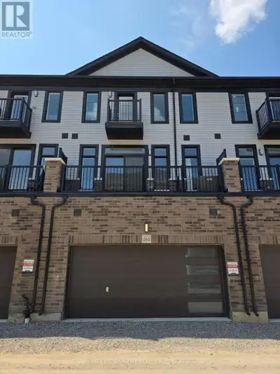 Welcome to a new built never lived in home in the highly desirable town of Mount Hope, Hamilton! Thi...