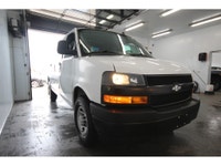 Garantie Chevrolet jusqu'au 5 mars 2028 ou 100 000km. Chevrolet Express 2500 Cargo Van 2023 135WB av... (image 8)