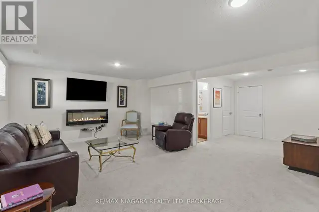 9 BROCK STREET Niagara-on-the-Lake (Town), Ontario in Houses for Sale in St. Catharines - Image 24