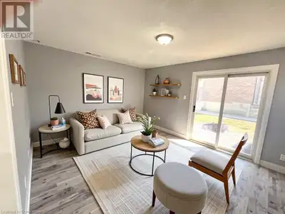 222 HARVARD Place Unit# G Waterloo, Ontario