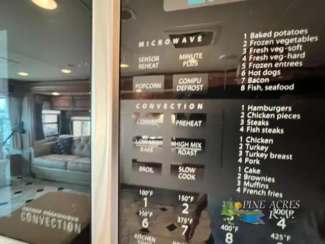 2009 Holiday Rambler Endeavor 41 PDQ 062,221 Miles in RVs & Motorhomes in Moncton - Image 40