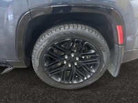 Welcome to Capital GMC! DEAL PENDING Check out this vehicle's pictures, features, options and specs,... (image 8)