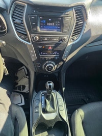 Explore Our Full Inventory! Visit: WWW.AYASAUTOSALES.CA ——— VEHICLE OFFERED AS IS Lowest Price! This... (image 9)