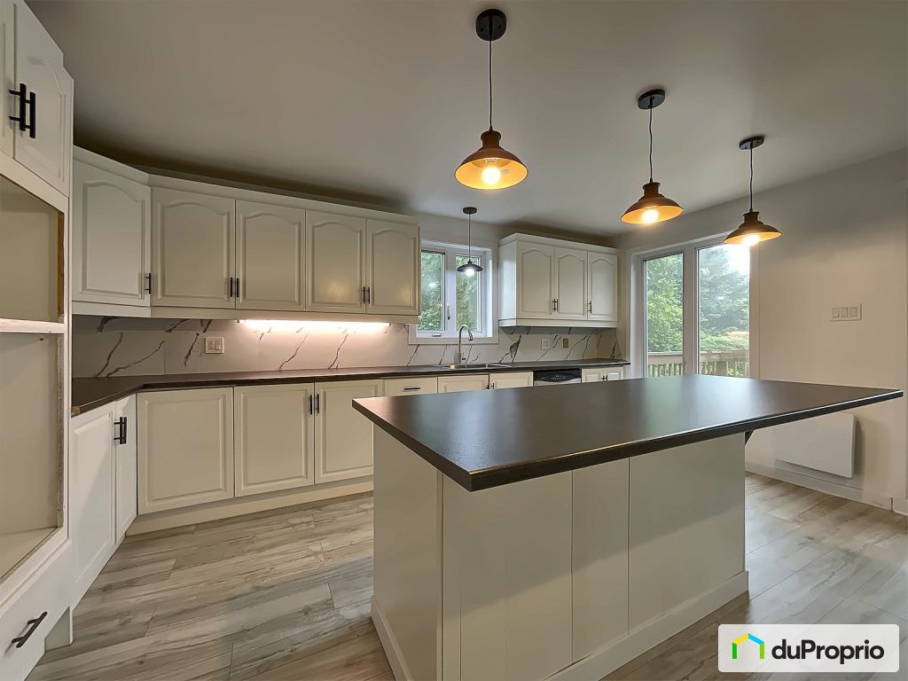 $700,000 - 2 Storey for sale in Château-Richer — photo 3