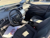 AUCUN DOSSIER DE DOMMAGE Ce Rav4 est équipé de : Volant chauffant, Bluetooth, Cruise, PRISE USB, siè... (image 8)