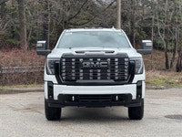 Turbocharged Diesel V8 6.6L Engine | Max Trailering Package | Advanced Tech Package with Heads-Up Di... (image 5)