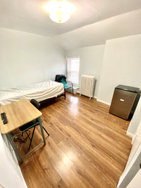 STUDENTS: ALL IN, CLEAN & QUIET ROOM DOWNTOWN SYDNEY