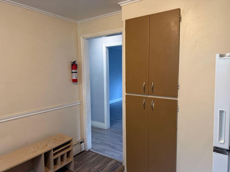 Nice two bedroom apartment in city centre. Heat included!! 4