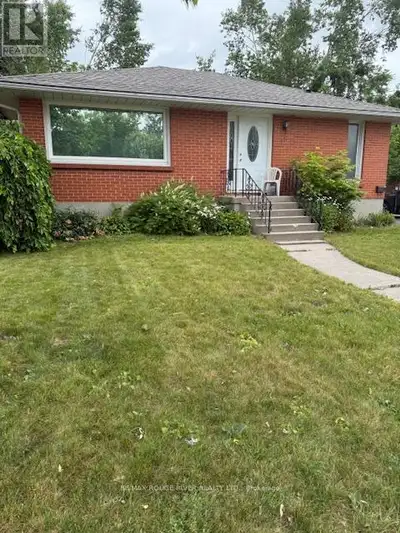 16 DURHAM STREET E Kawartha Lakes (Lindsay), Ontario