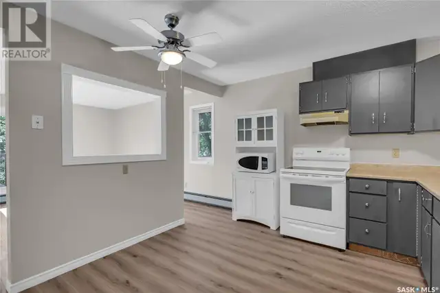 202 1006 9th STREET E Saskatoon, Saskatchewan62863752321666124