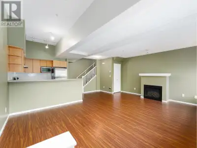 38 7088 17TH AVENUE Burnaby, British Columbia