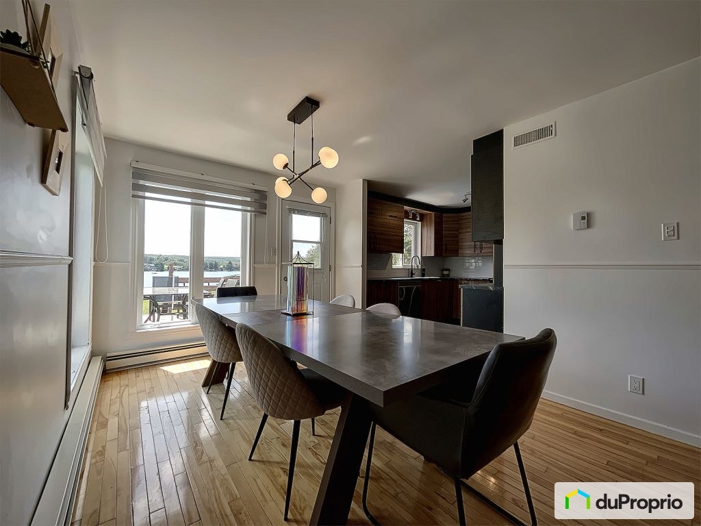 $449,500 - Bungalow for sale in Disraeli — photo 3