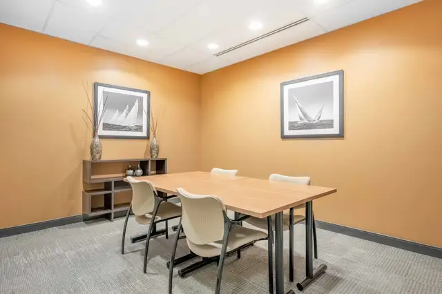 Office space for rent for 3 people in Metrotown, Burnaby63417673826945123