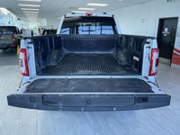 The 2022 Ford F-150 Lariat Crew Cab with V8 is a powerful and well-equipped full-size pickup that de... (image 4)