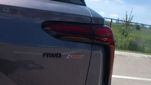 2024 Chevrolet Blazer EV eAWD RS in Cars & Trucks in Edmonton - Image 9