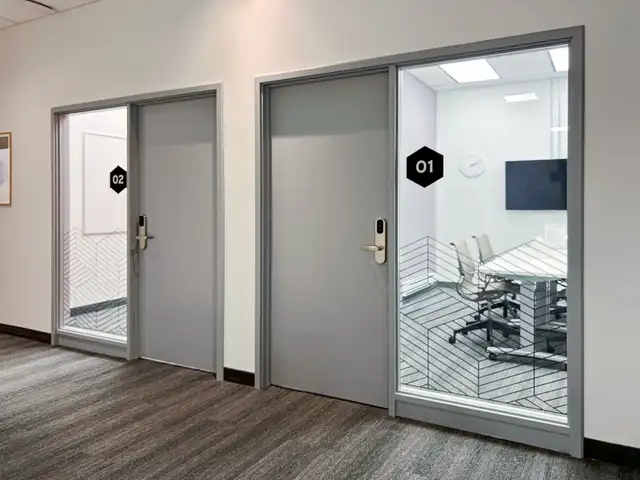 Beautifully designed office space rental for 3 persons in Barrin in Commercial & Office Space for Rent in City of Halifax - Image 17