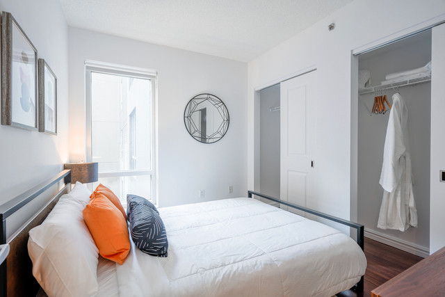 Le Mille Neuf Furnished Suites - Furnished Two Bedroom Apparteme dans Locations longue durée  à Ville de Montréal - Image 3