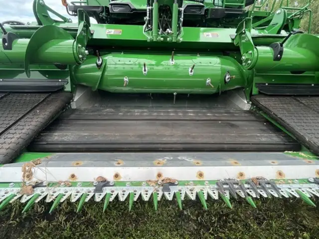 2022 John Deere HD40R in Farming Equipment in Swift Current - Image 16