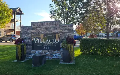 2 Beds & 1 Baths Modern Apartment Style Property In Stonebridge Rent: $2000 Damage Deposit: $2000 Le...