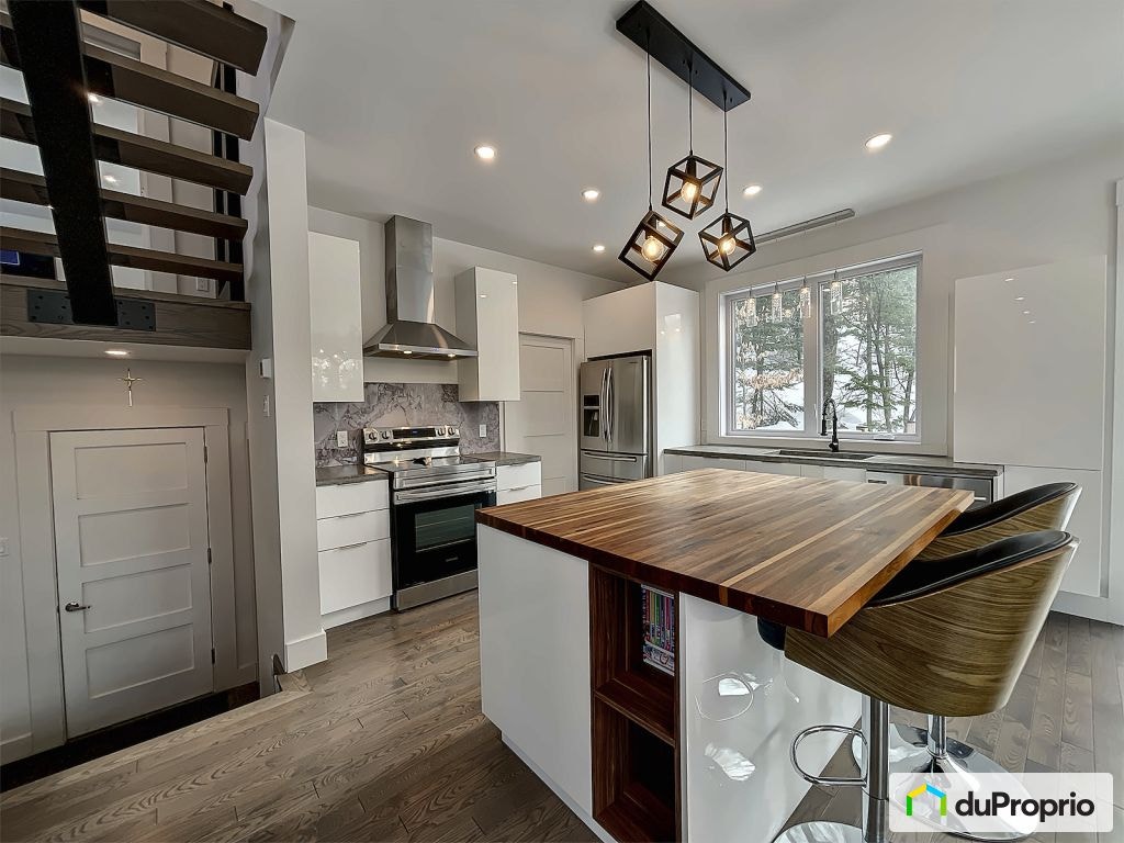 $899,000 - 2 Storey for sale in Ste-Anne-Des-Lacs — photo 3