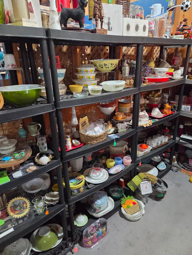 OpEN today MONday and ALL mondays going forward! in Arts & Collectibles in St. Catharines - Image 6