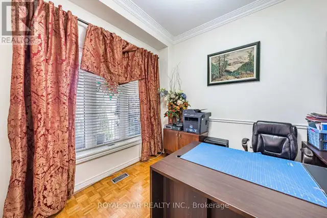 40 OAKDALE ROAD Vaughan (Maple), Ontario in Houses for Sale in Markham / York Region - Image 22