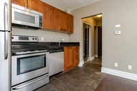 ALL INCLUSIVE RENT at 18 Elm Street Available May 1, 2026! Looking for the perfect student rental cl... (image 1)