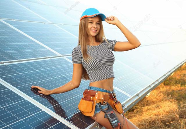 500w High Efficiency Thornova Solar Panels - Carton (15.5kW) in Other in Oakville / Halton Region