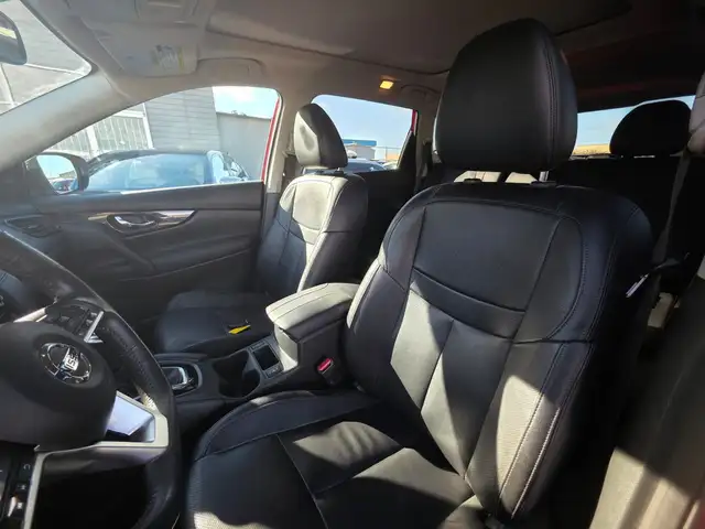 2017 Nissan Rogue SL in Cars & Trucks in Richmond - Image 26