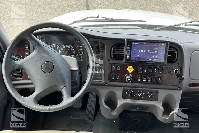 2023 NEWMAR SUPERSTAR 4061 in RVs & Motorhomes in Calgary - Image 8