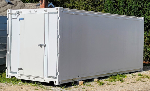 Fully Insulated Sea Container Reefers - 20ft and 40ft in Storage Containers in Barrie