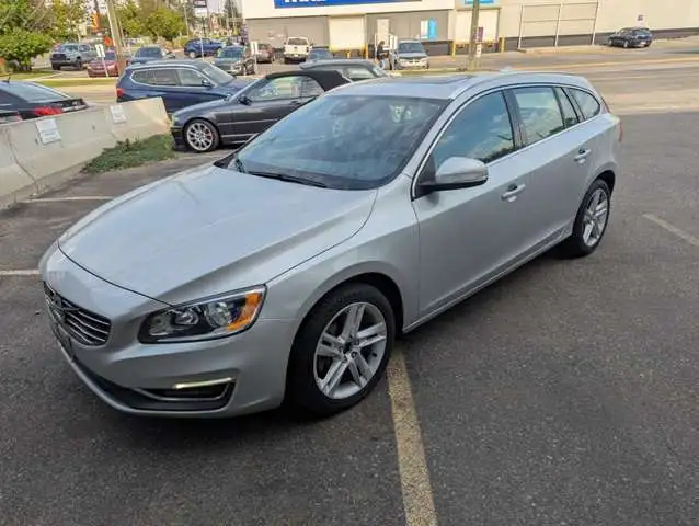 2015 Volvo V60 T5 Premier Plus